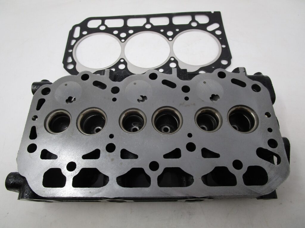 Daihatsu Diesel DM950 Head w/ Gasket for Briggs & Stratton, Toro 3300