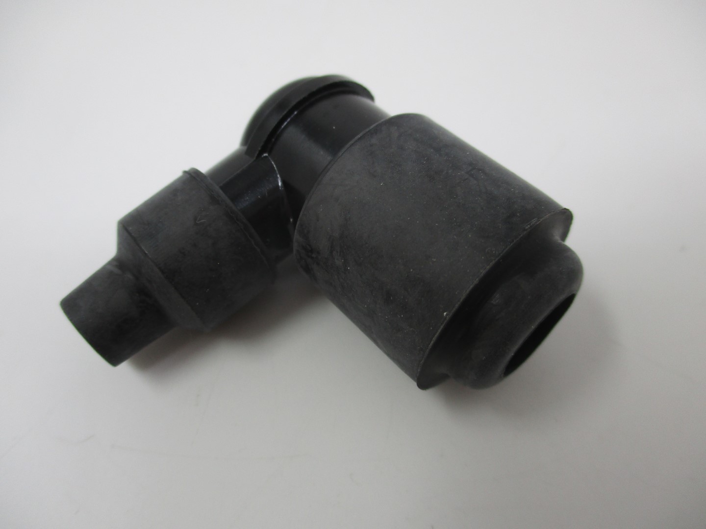 Genuine Kawasaki 21130-2060 Spark Plug Cap FB460V FC150V FC290V
