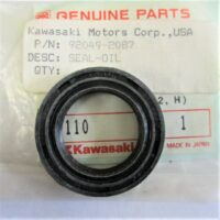 Genuine Kawasaki 92049-2087 Oil Seal MTD 38-62-8MTCLV