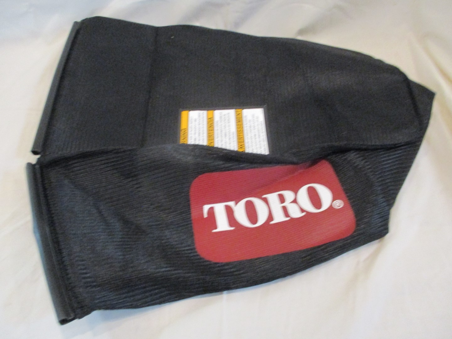 Genuine Toro 119-0325 & 119-0323-03 Bag & Frame e-Cycler 20-inch Cordless Mower - Image 4