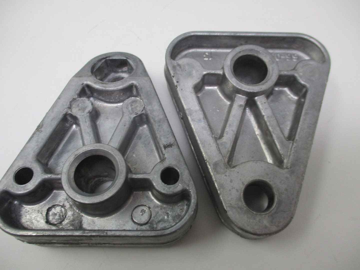 2 Genuine Toro 66-0580 Pivot Arm Front Wheel Height Gage Super Adjuster Recycler - Image 3