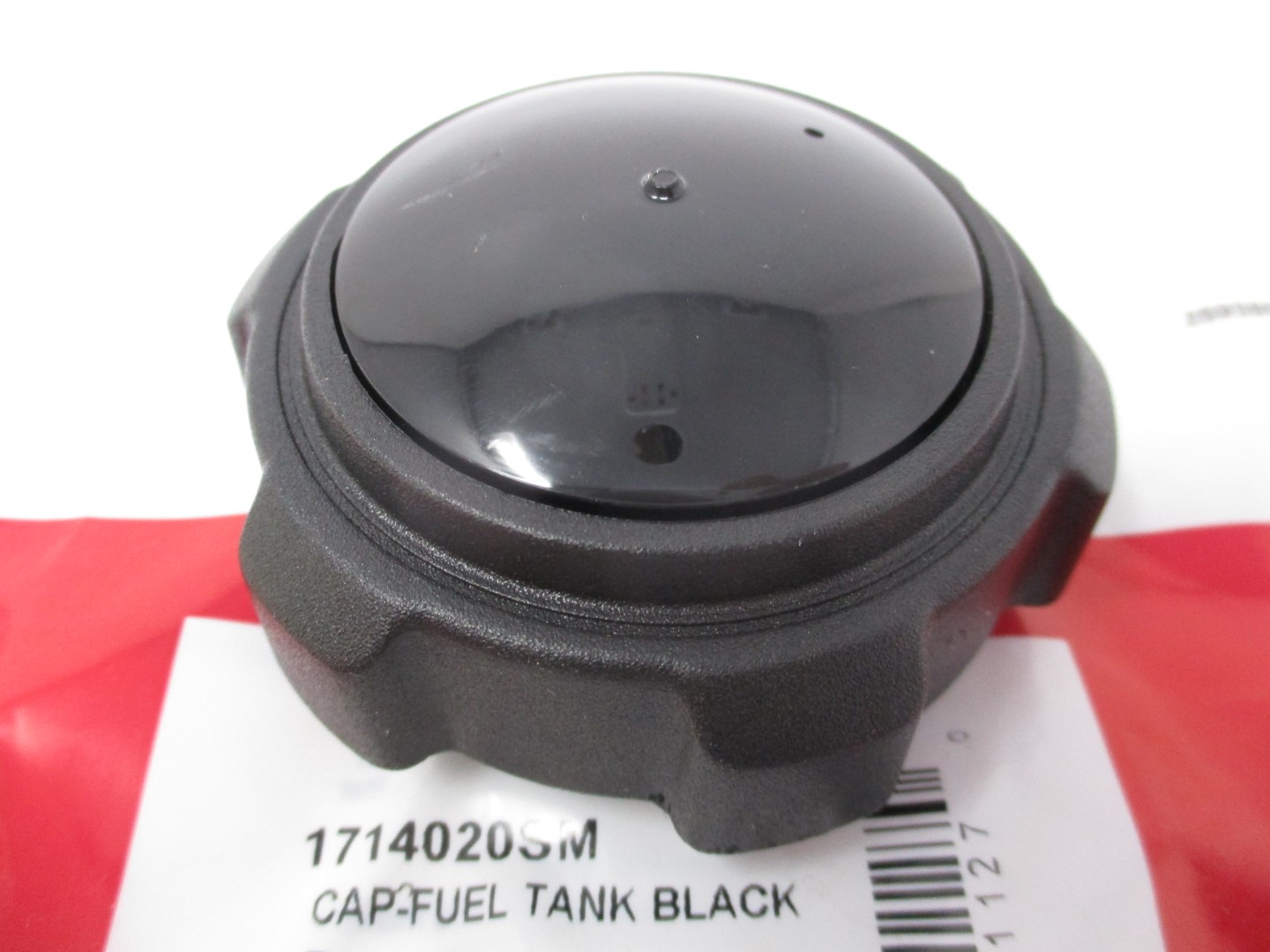 Genuine Briggs & Stratton Murray 1714020SM Fuel Gas Cap for John Deere Toro - Image 3