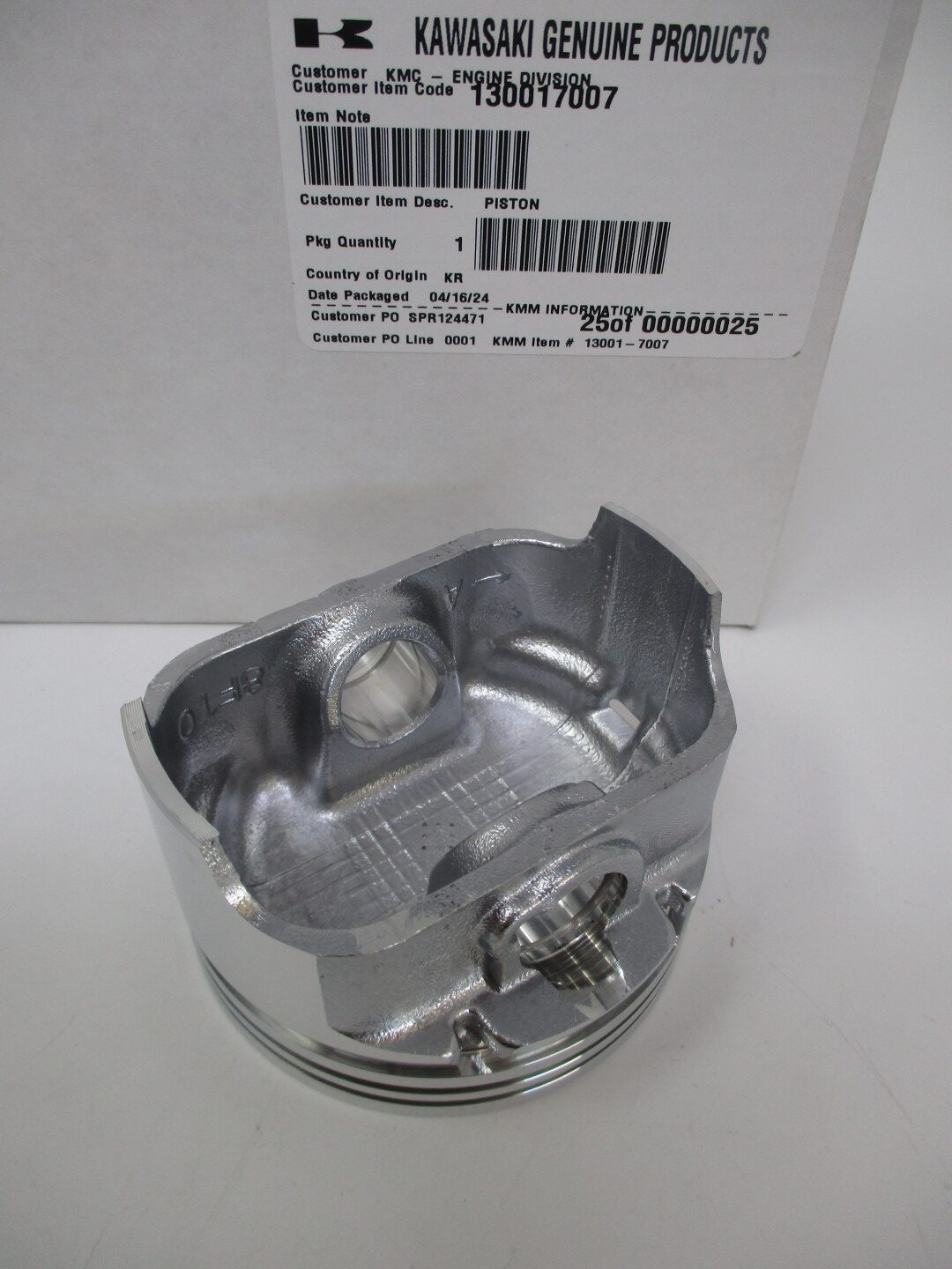 Genuine Kawasaki 13001-7007 / 13001-7006 Piston FH601V FH641V FH661V FH680V STD - Image 5