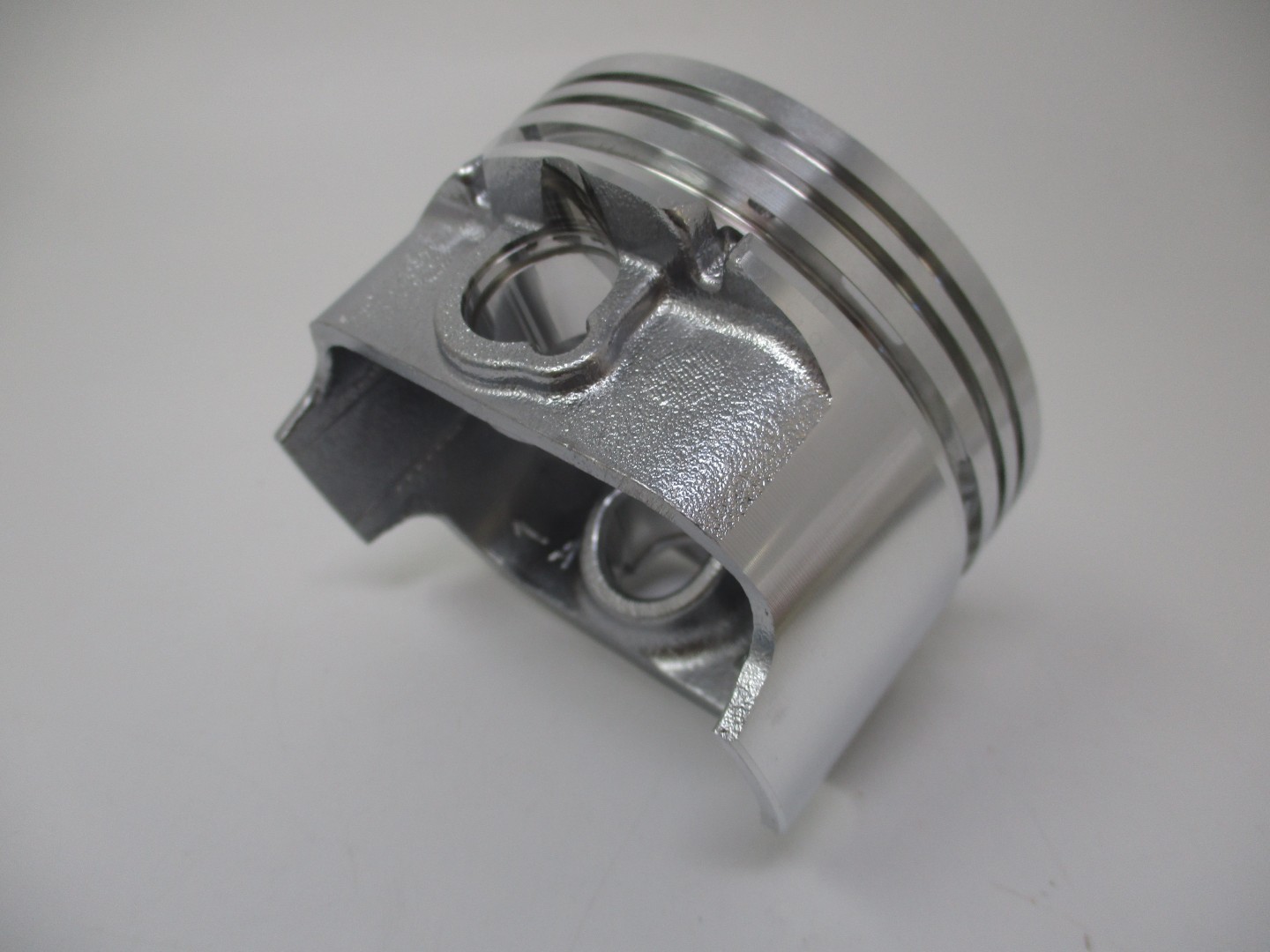 Genuine Kawasaki 13001-7007 / 13001-7006 Piston FH601V FH641V FH661V FH680V STD - Image 4