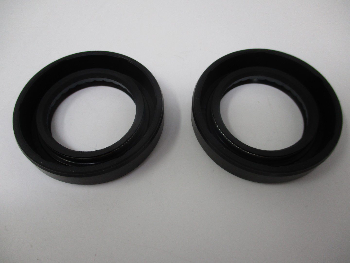 2 Genuine Kawasaki 92049-0859 Crankcase Oil Seal FJ180V TimeMaster 30"