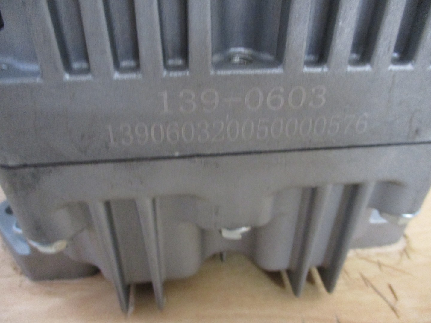 Genuine Toro 139-0603 136-7816 Twin Cylinder Engine - 2P77F 24.5Hp for Toro TimeCutter - Image 9