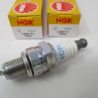 2 Genuine NGK 3066 CMR7H Spark Plugs Resistor