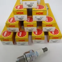 10 Genuine NGK 3066 CMR7H  Spark Plugs Resistor Small Engine