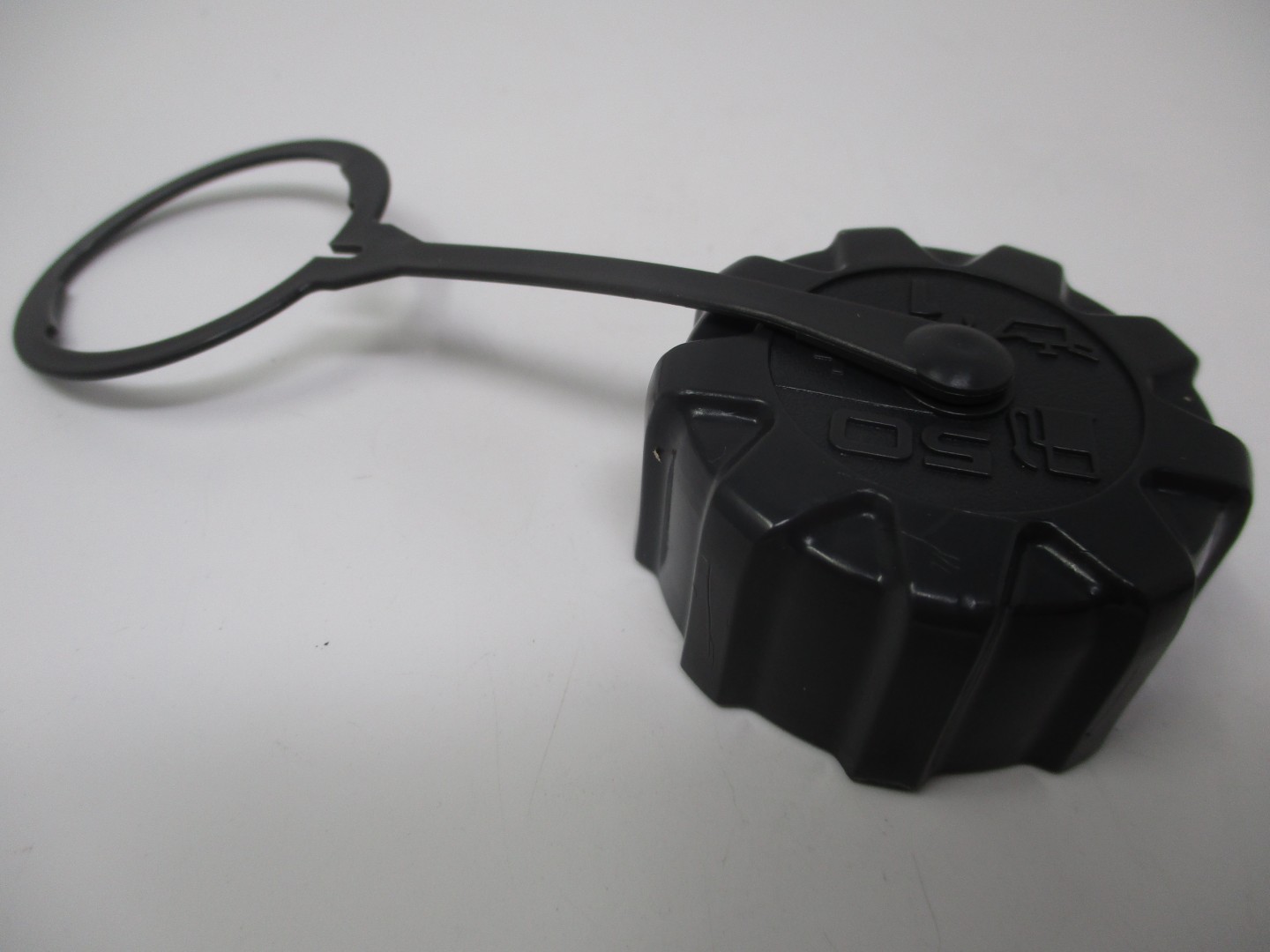 Genuine Kawasaki 51048-2083 Gas Cap - Image 3