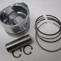 Genuine Briggs & Stratton 825796 Piston & Rings 588447 Daihatsu DM950D