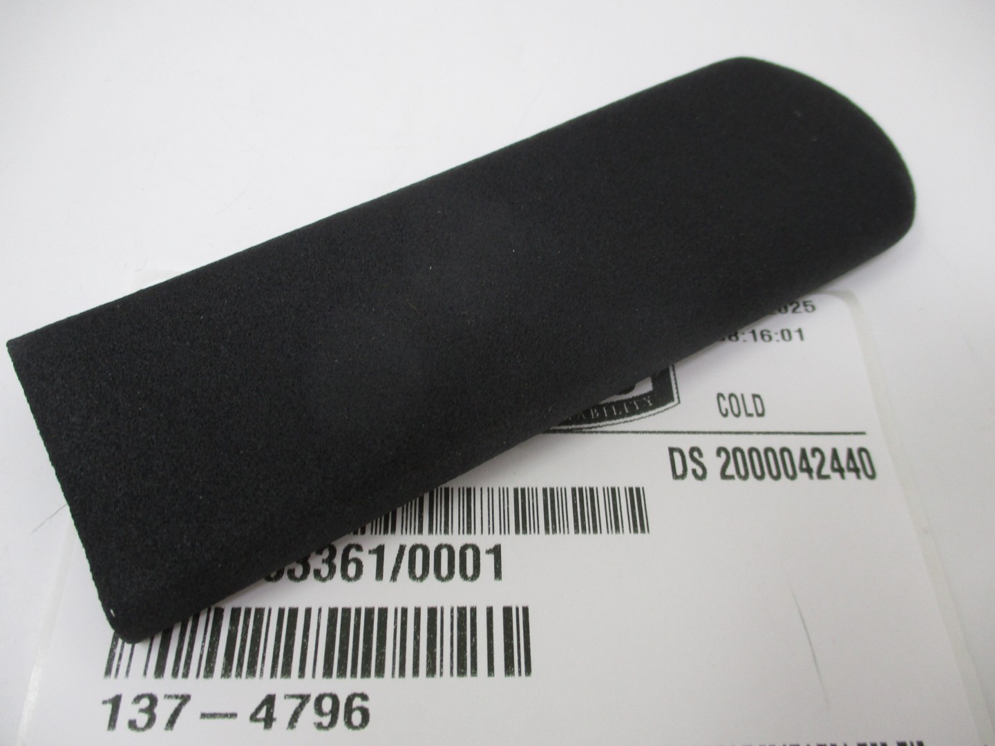 Genuine Toro 137-4796 Rubber Hand Grip for the 1208-5208 Spring Toro TimeMaster - Image 4