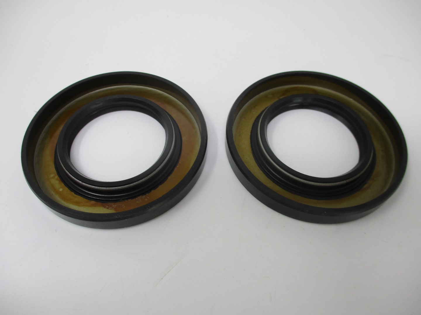2 Genuine Kawasaki 92049-7011 Crankcase Oil Seal FH601V FH641V FH680V FH721V - Image 4