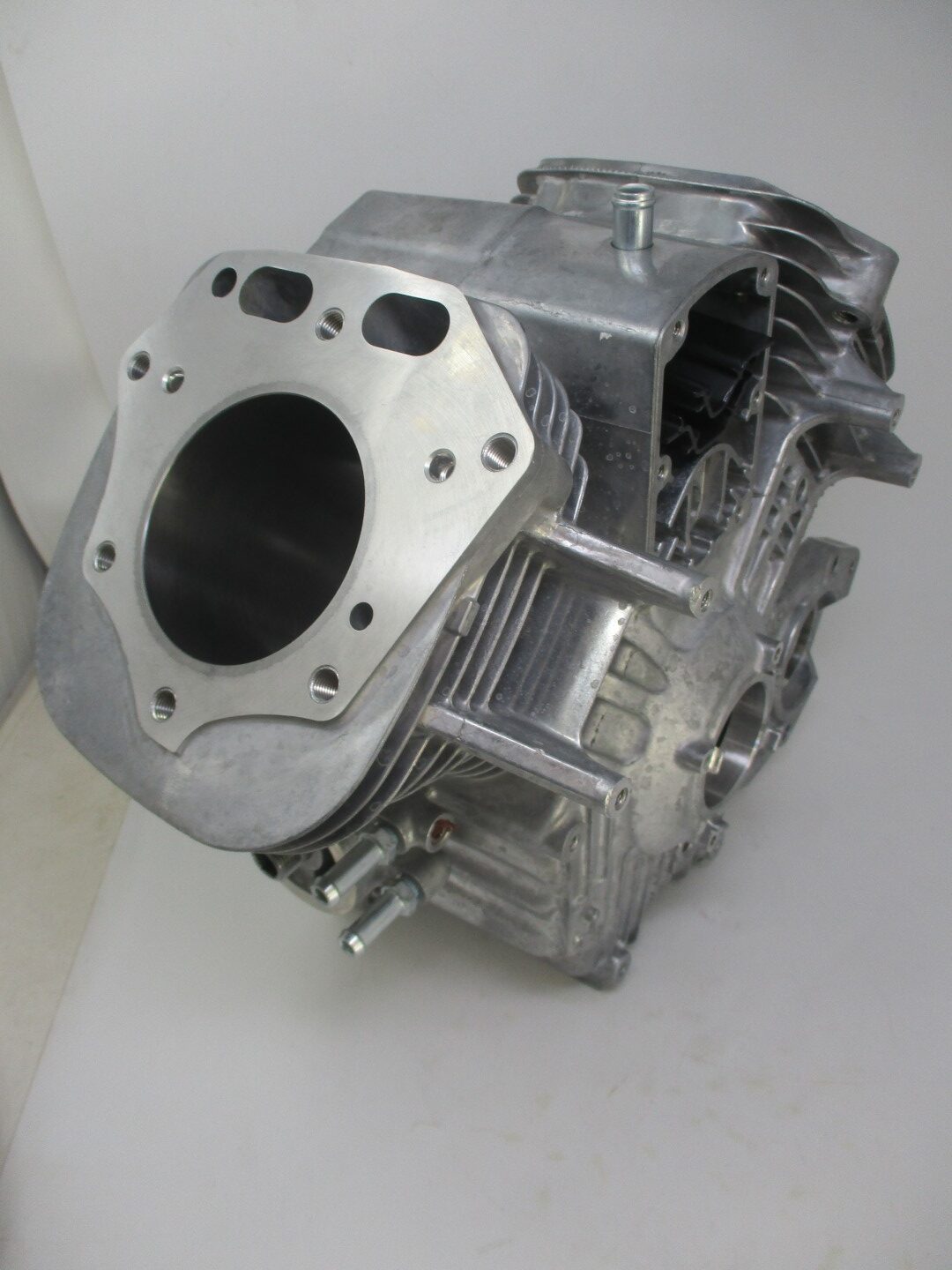 Genuine Kawasaki 49120-0916 Crankcase FX751V FX801V FX850V - Image 4