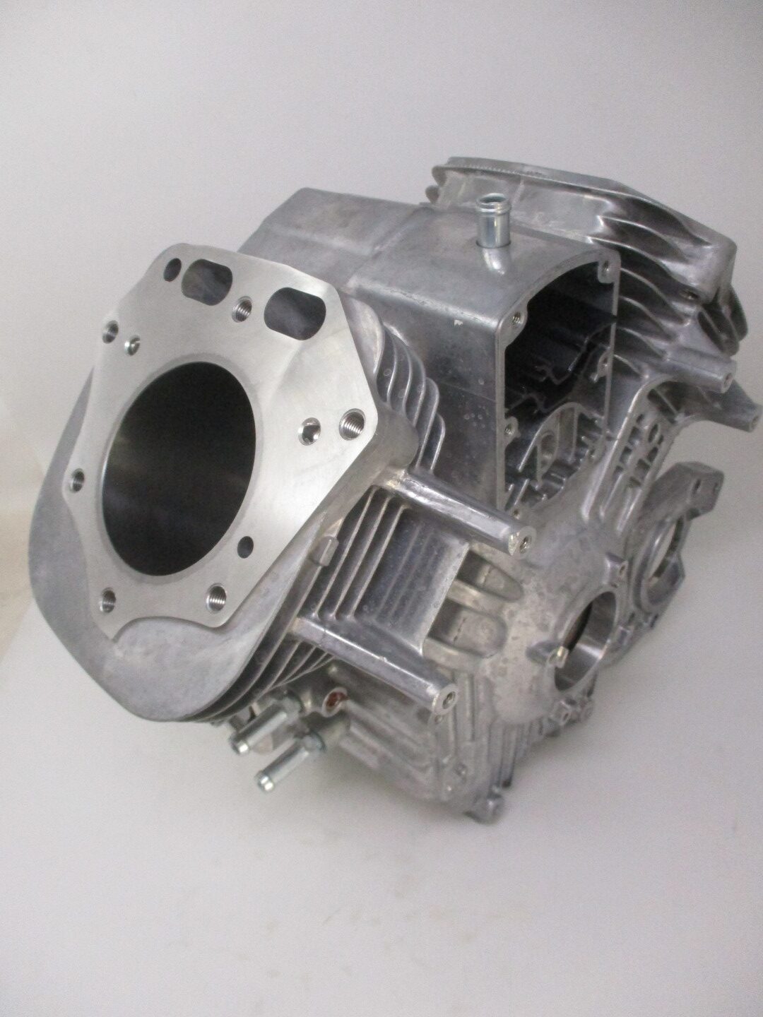 Genuine Kawasaki 49120-0916 Crankcase FX751V FX801V FX850V - Image 5