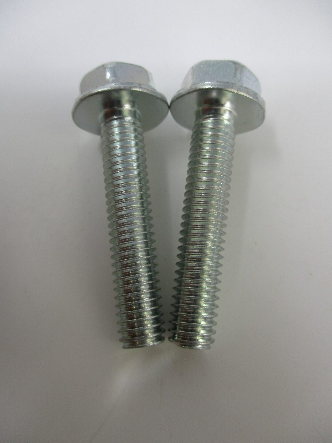 2 Genuine Kawasaki 130BA0630 Flanged Bolt Air Filter Housing Bolts M6 x 30 mm